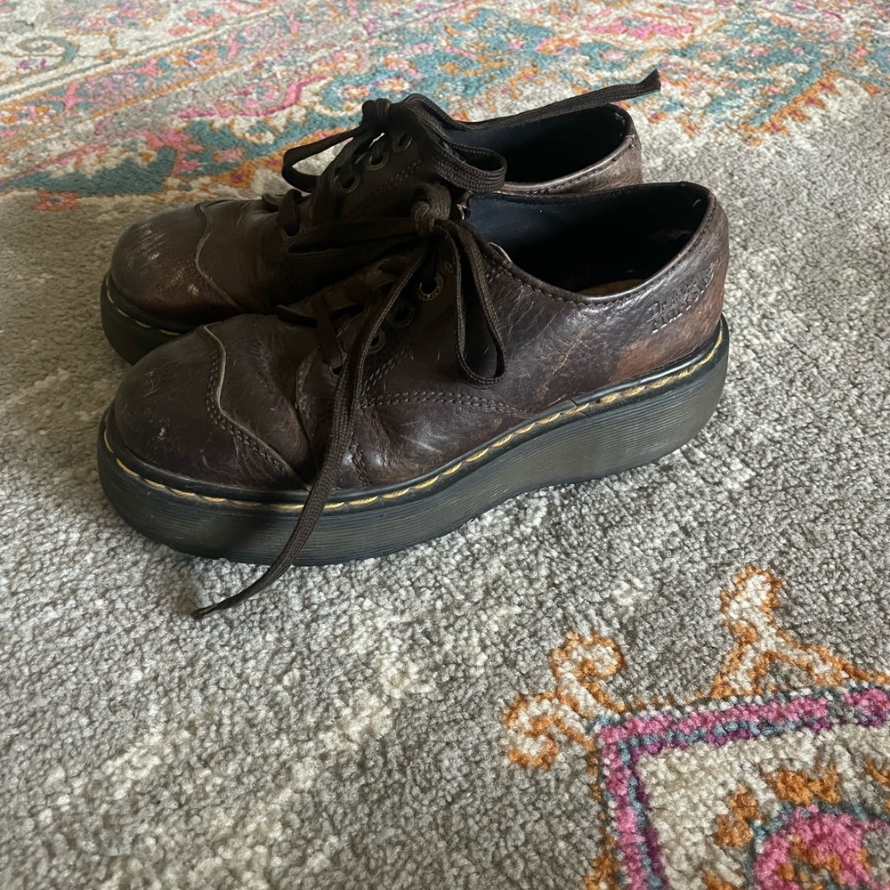 🍂Vintage Brown Doc Martens platform oxfords